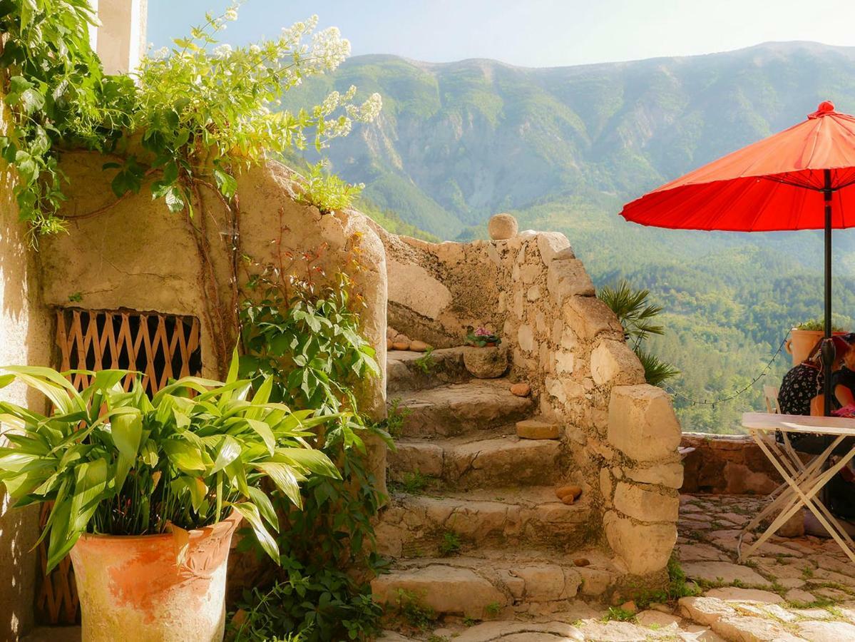 Chateau Des Gipieres Bij De Mont Ventoux مونتبرو - ليس بينز المظهر الخارجي الصورة