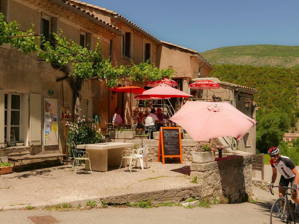 Chateau Des Gipieres Bij De Mont Ventoux مونتبرو - ليس بينز المظهر الخارجي الصورة